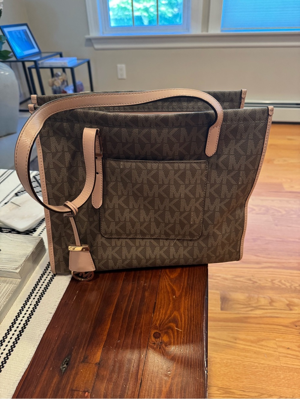 Michael Kors Darien Tote